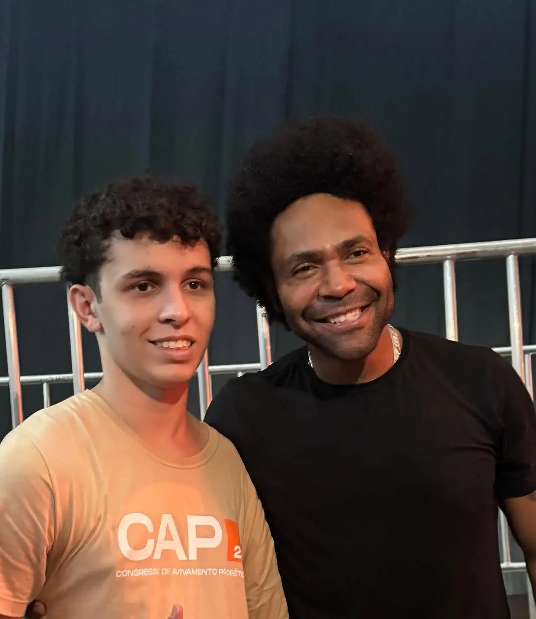 Acreano que venceu um AVC posta vídeo emocionante com Thalles Roberto; veja vídeo