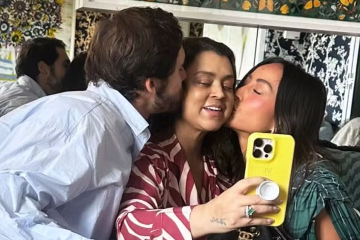 preta-gil-recebe-visita-de-sabrina-sato-e-nicolas-nos-eua:-“mimada”