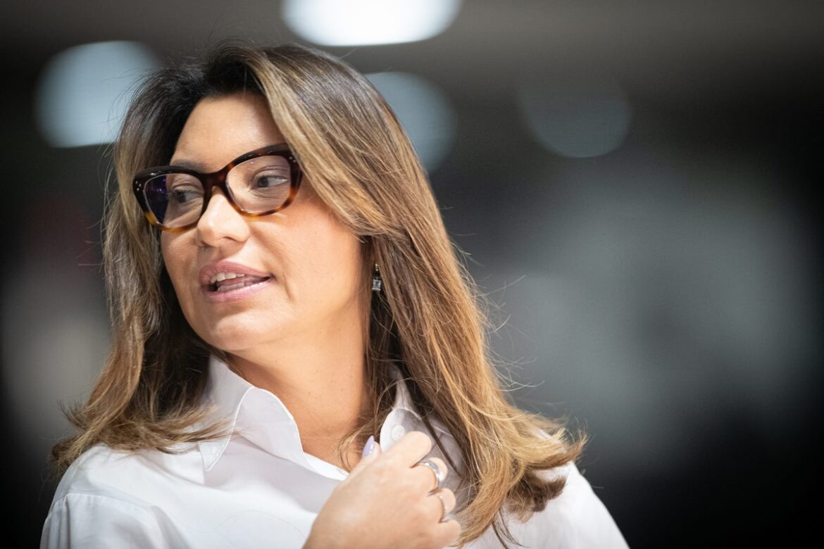 janja-citou-morte-de-crianca-de-8-anos-em-reuniao-com-xi-jinping