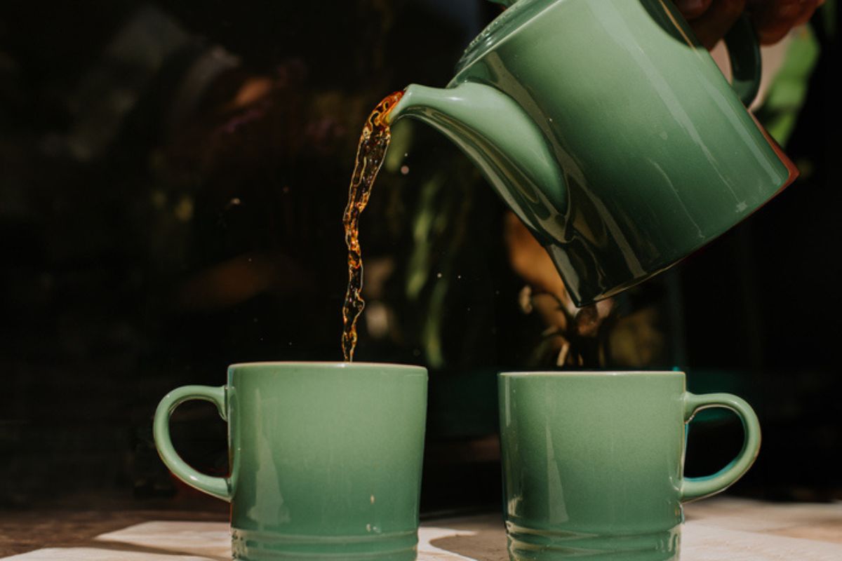 este-cha-e-rico-em-colageno-e-ainda-desincha-a-barriga;-confira