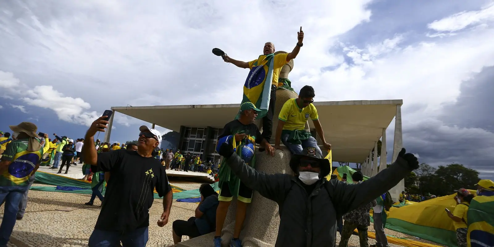 Moraes encerra depoimentos de testemunhas na ação do golpe