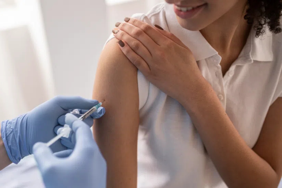 quase-500-mil-pessoas-receberam-a-vacina-da-gripe-no-df-neste-ano