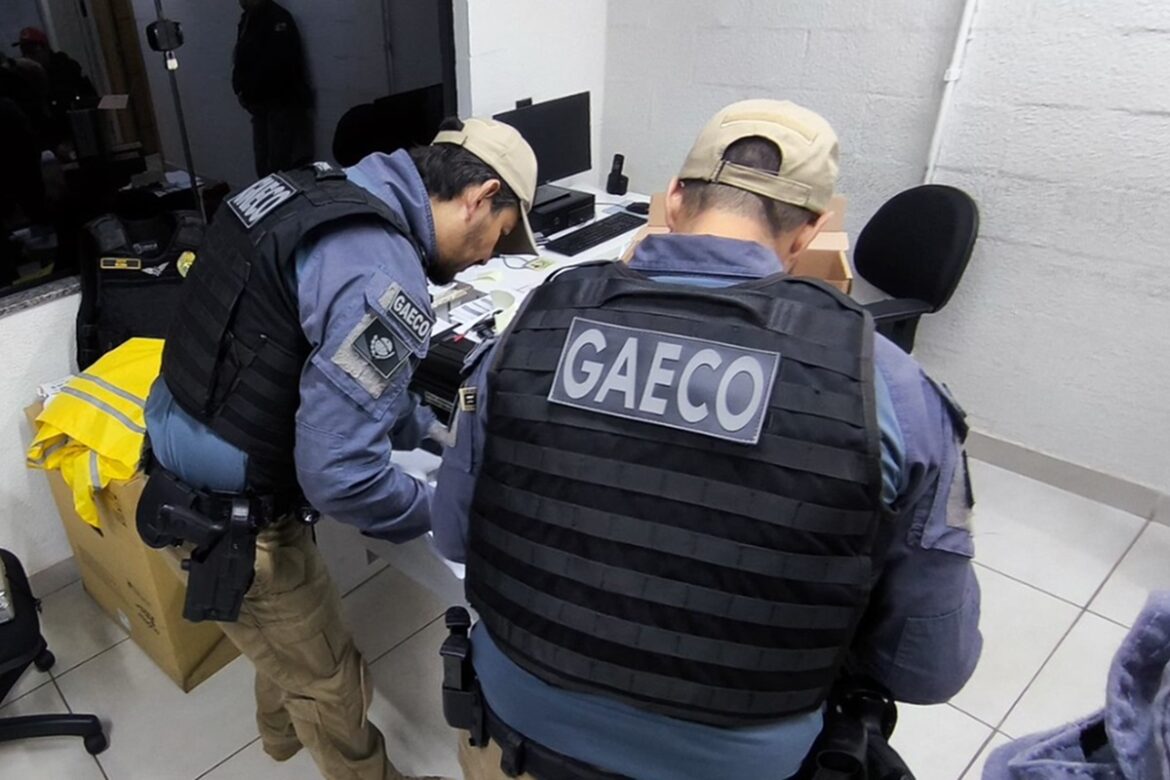 policiais-suspeitos-de-cobrar-ate-r$-5-mil-de-motoristas-em-rodovia