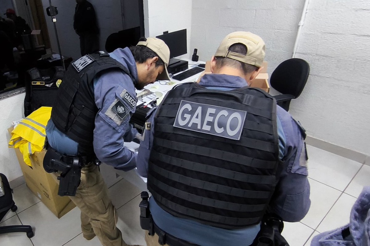 policiais-suspeitos-de-cobrar-ate-r$-5-mil-de-motoristas-em-rodovia