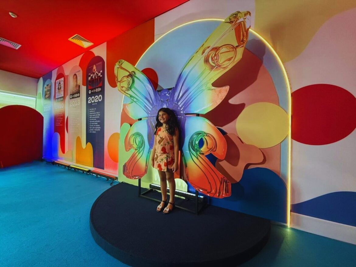 fas-da-cantora-katy-perry-ganham-espaco-exclusivo-no-parkshopping