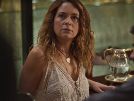 “dona-de-mim”:-filipa-descobre-mentira-de-abel,-deixa-carta-de-despedida-e-some