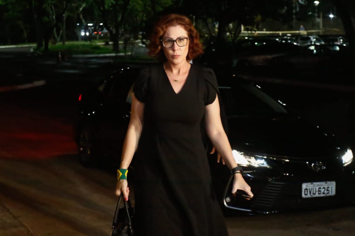 foragida,-zambelli-tera-recurso-contra-prisao-julgado-no-stf-nesta-6a