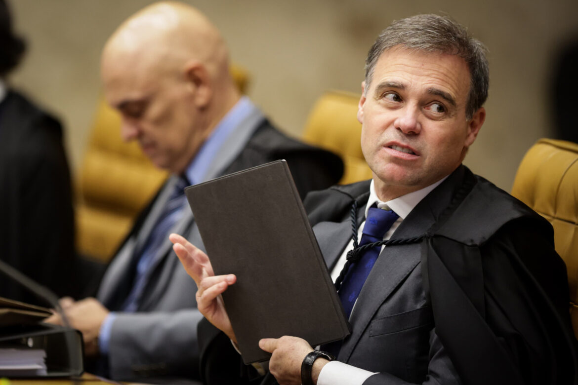 resumo-do-voto-que-andre-mendonca-levou-duas-tardes-inteiras-para-ler