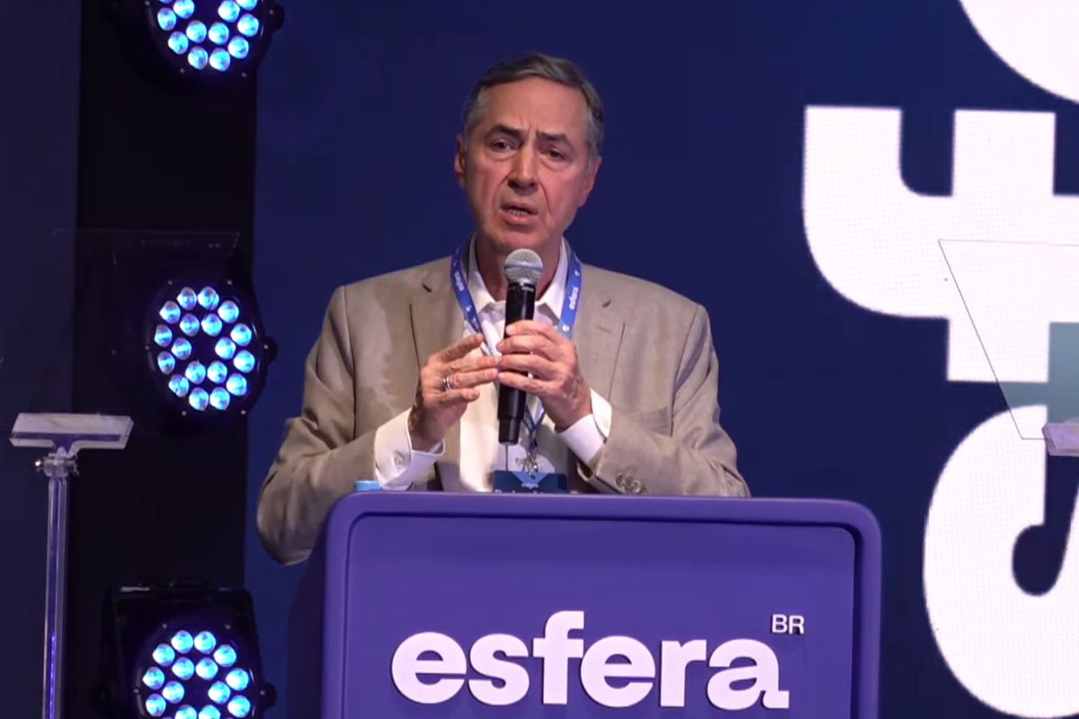 a-empresarios,-barroso-anuncia-medida-para-diminuir-acoes-trabalhistas