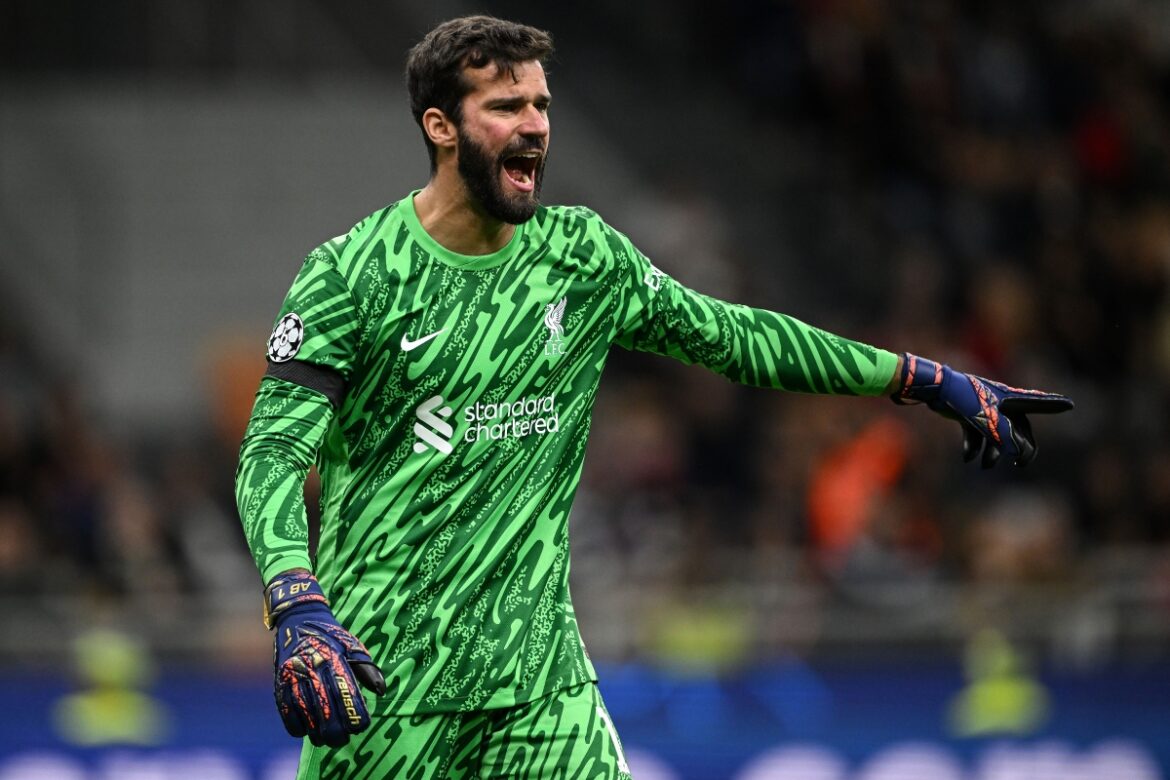 alisson-analisa-inicio-de-ancelotti-na-selecao-e-elogia:-“simples”