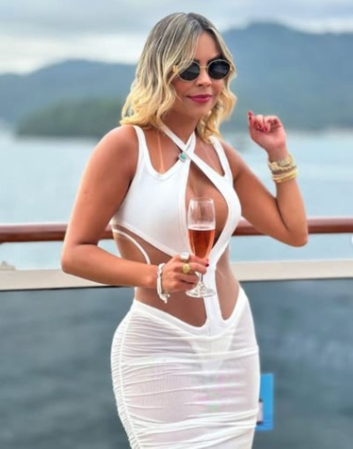 prefeita-que-postou-video-de-biquini-atinge-1-milhao-de-seguidores