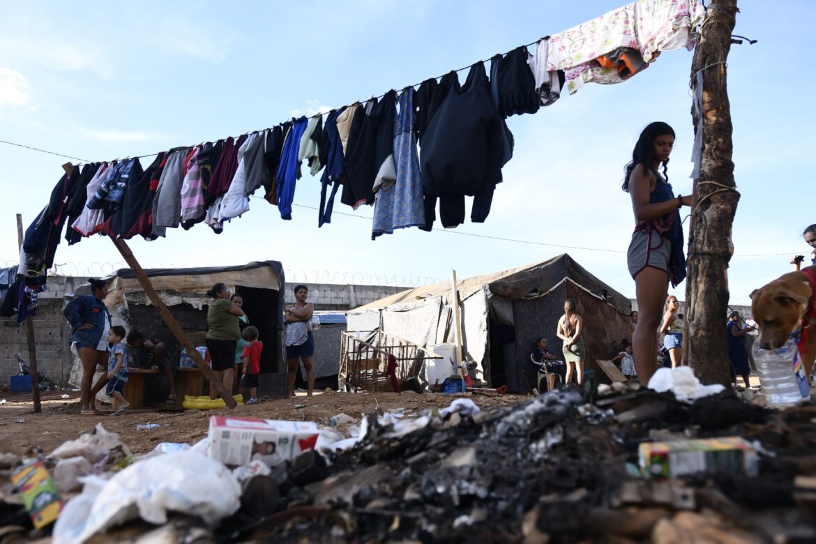 invasao-retorna-com-forca-em-local-considerado-“campo-minado”