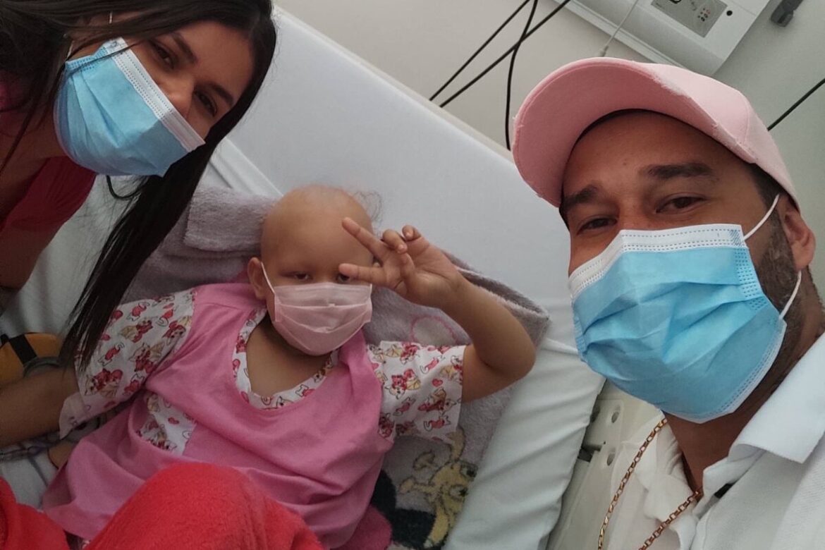 casal-perdeu-empregos-por-se-dedicar-a-tratamento-de cancer da filha