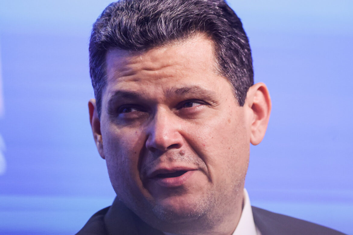 apos-“circo”-de-virginia,-alcolumbre-deve-enterrar-cpi-das-bets