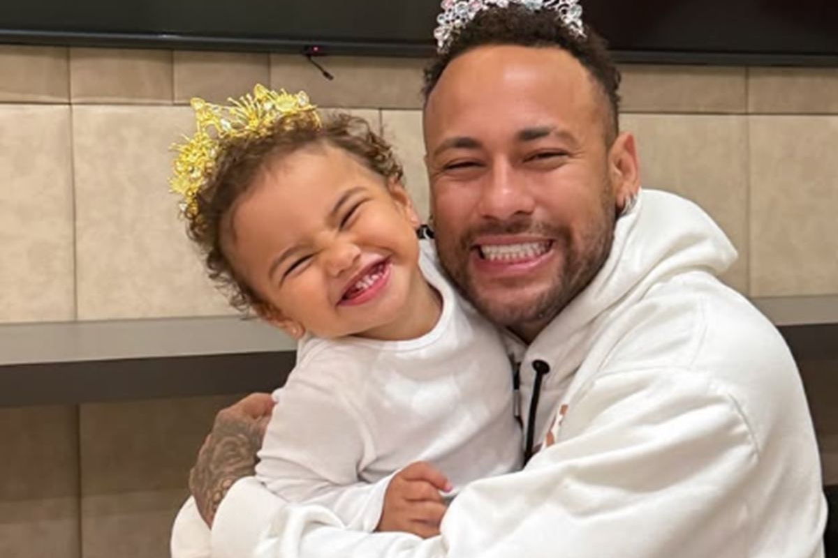 com-covid,-neymar-irrita-seguidores-ao-tomar-atitude-com-mavie