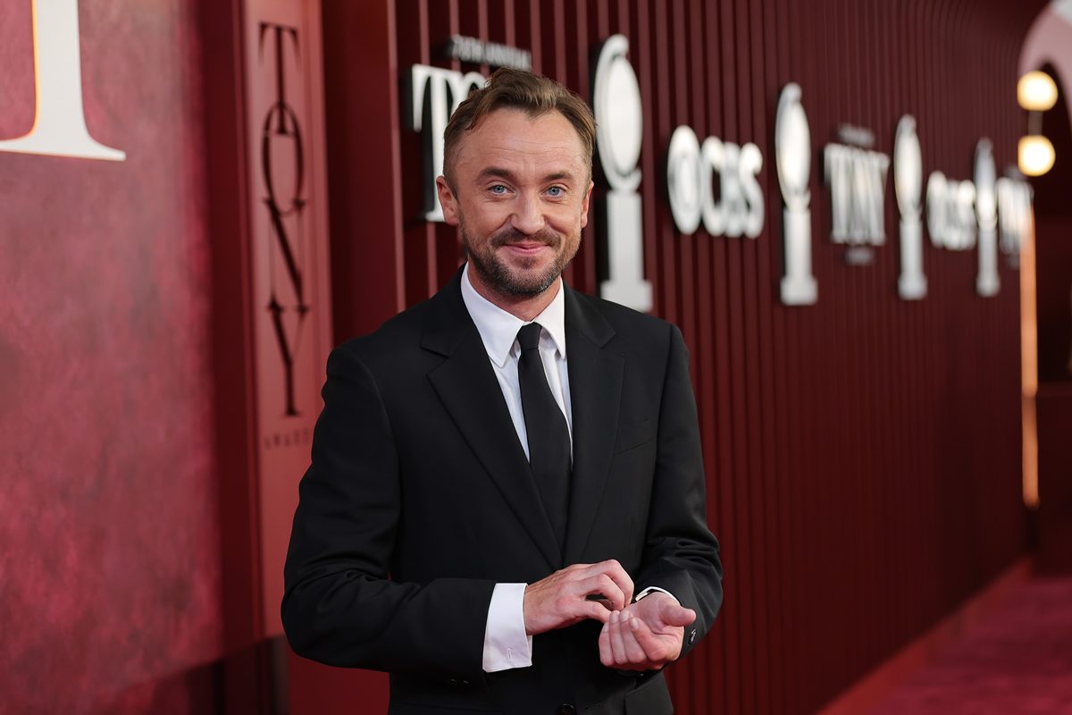 ator-de-harry-potter-diz-nao-se-importar-com-transfobia-de-jk-rowling