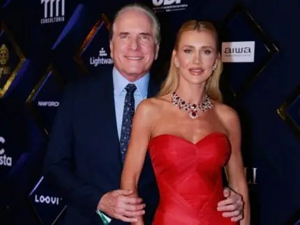 Roberto Justus fala sobre ciúmes no casamento e elogia esposa: “Minha mulher é séria”