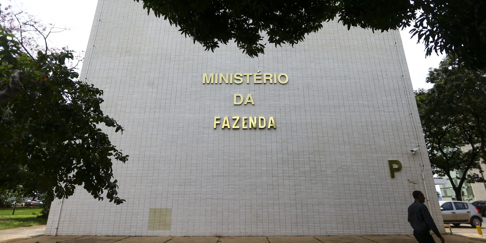 Governo publica conjunto de medidas alternativas ao IOF; veja mudanças