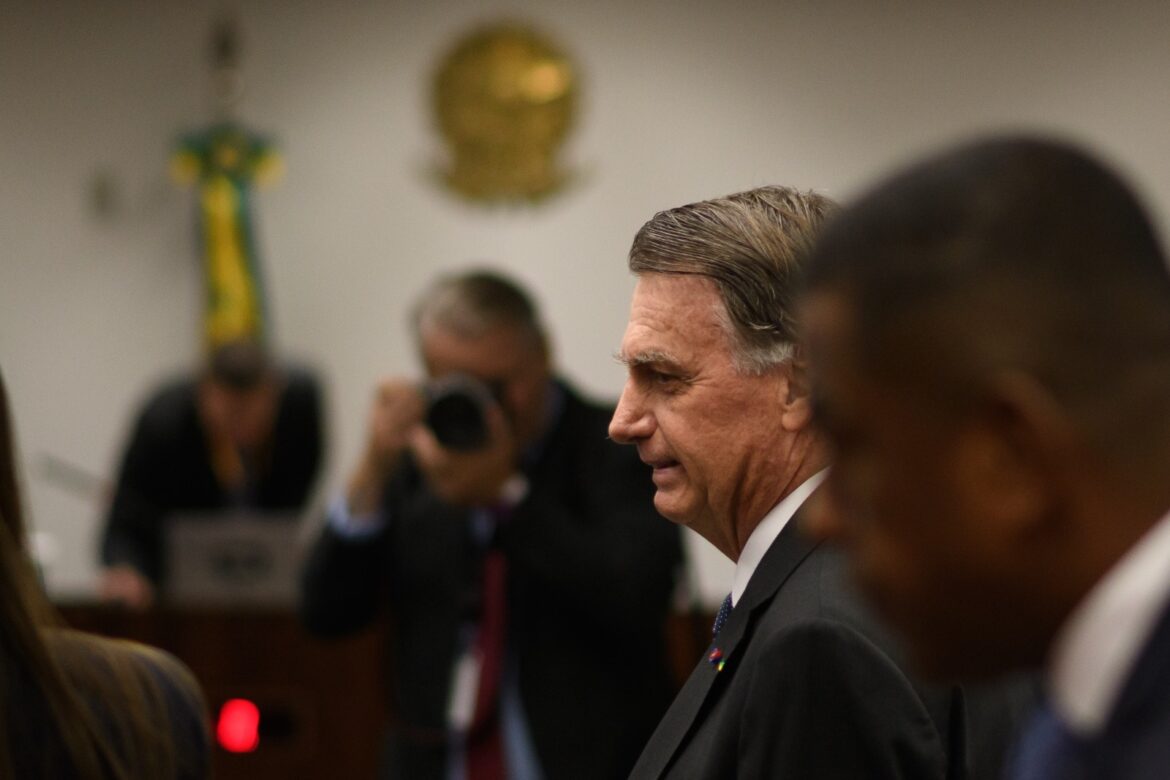 governador-do-pl-elogia-outros-presidenciaveis-e-irrita-bolsonaristas