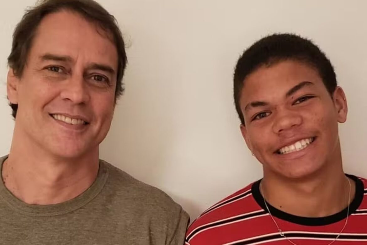 marcello-antony-revela-o-motivo-de-ter-exposto-adocao-do-filho-com-hiv