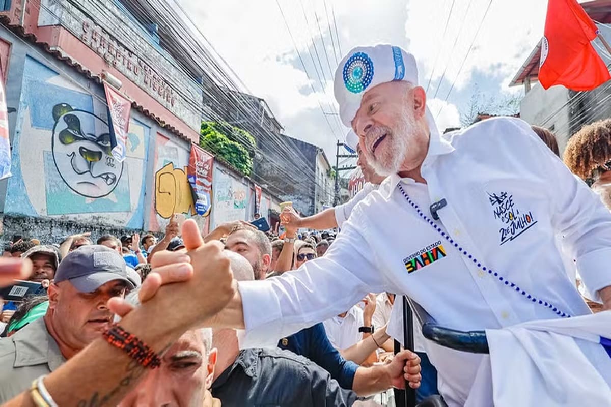com-popularidade-em-queda,-lula-vai-a-“carnaval”-politico-na-bahia
