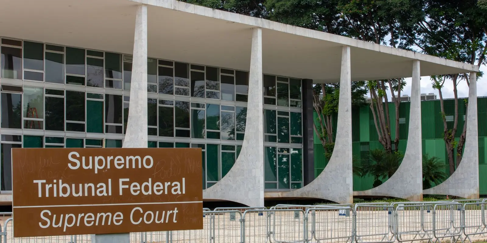 PSOL pede para STF suspender decisão que derrubou decreto do IOF