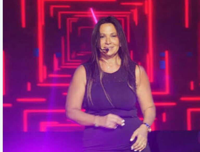 Rainha da Dance Music dos anos 90, italiana Taleesa fará show inédito no Acre; confira