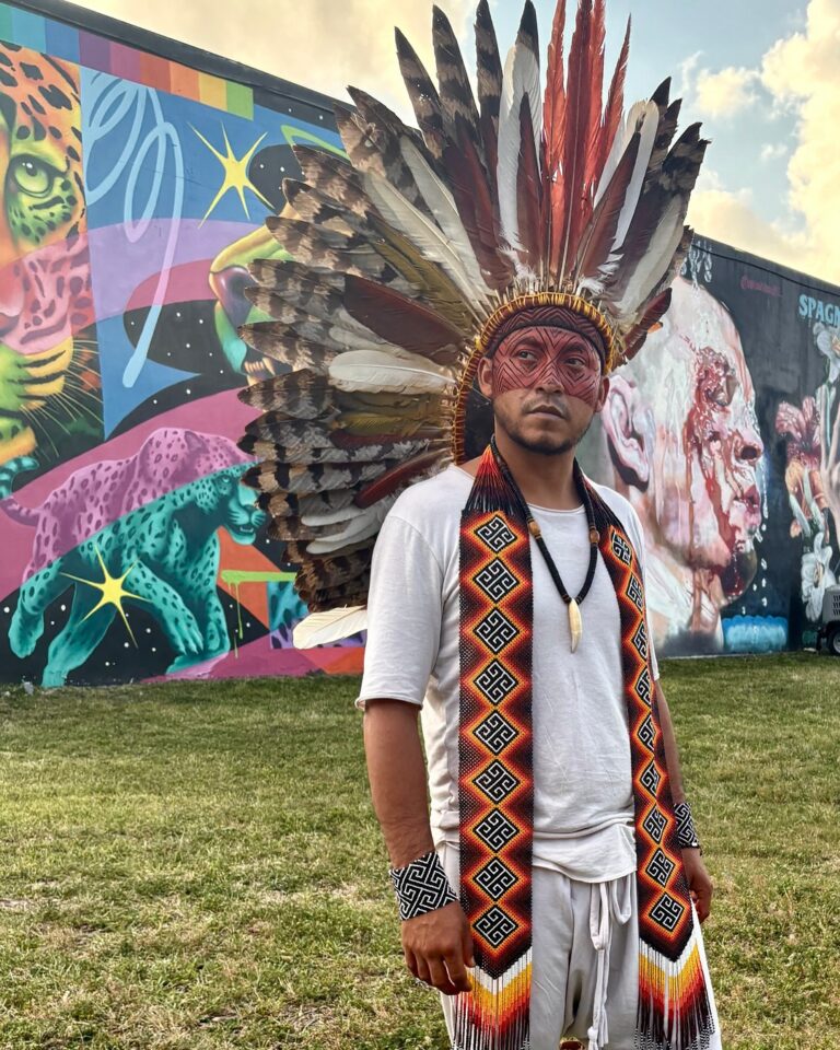 Líder indígena do Acre vai conduzir retiro espiritual nos Estados Unidos; confira os detalhes