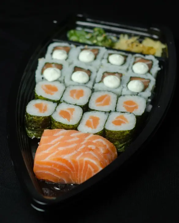 SaveClip.App_476283721_122206880378036818_6137344083002291813_n