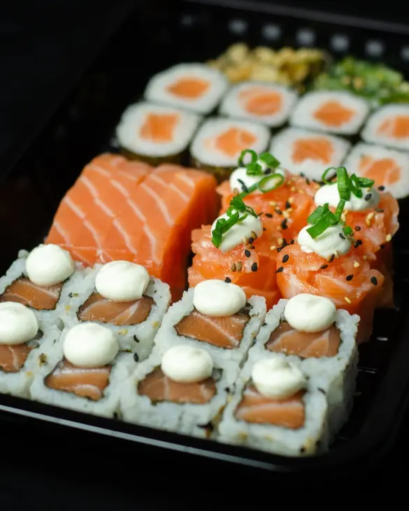 SaveClip.App_482134688_122213415770036818_4353025382080221502_n