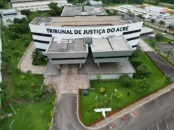 No Acre, servidores terão quatro dias seguidos de folga em agosto