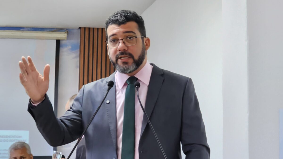 "Vereadores já ganham muito bem", diz Kamai sobre aumento do auxílio-saúde