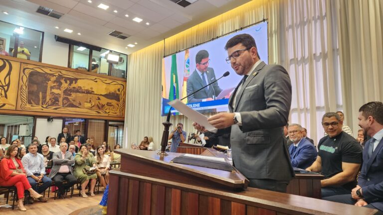 Bets, esporte e educação: Gladson veta lista de projetos aprovados na Aleac; confira