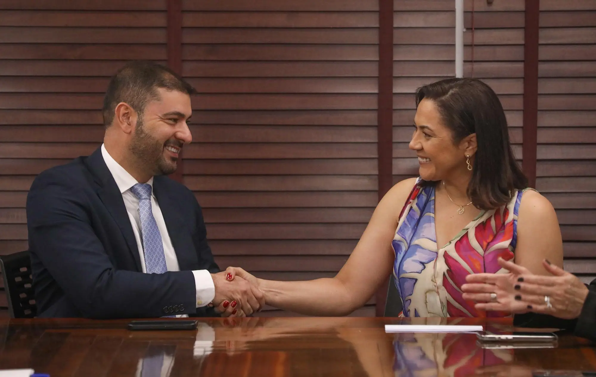 Nicolau diz que Mailza é sua candidata ao Governo e reafirma que vai disputar reeleição