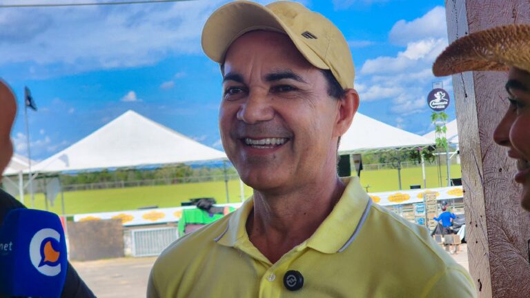 Com saída de Bocalom, Zequinha assume a AMAC e convoca prefeitos do Acre