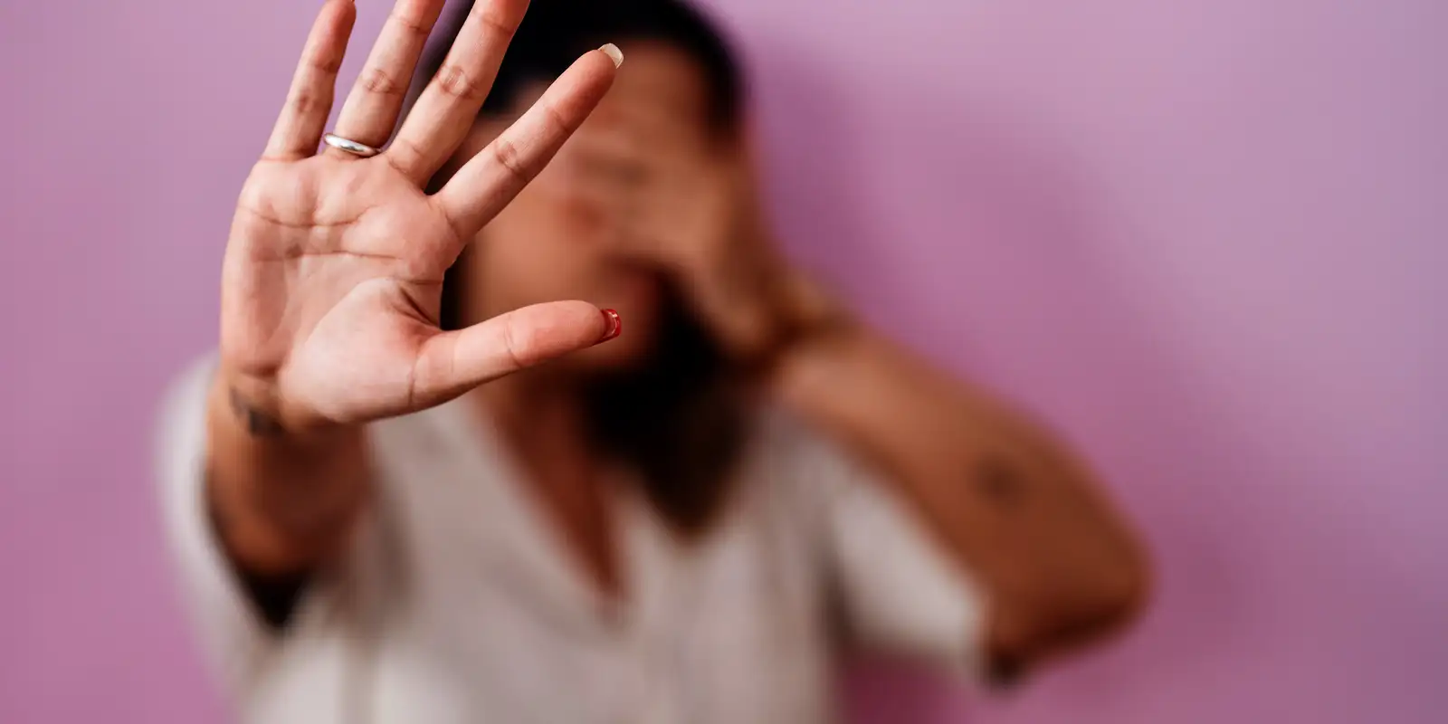Câmara proíbe aproximação de agressor com consentimento da vítima