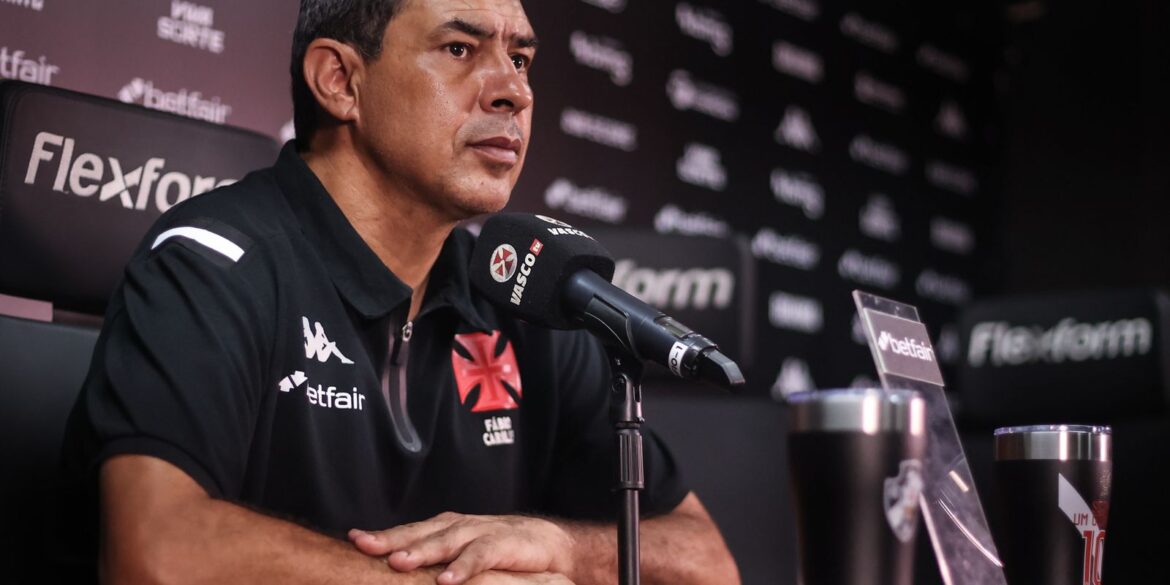 vitoria-anuncia-contratacao-do-tecnico-fabio-carille