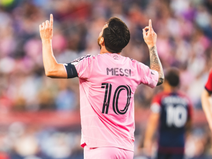 dois-recordes-em-um-jogo:-messi-lidera-vitoria-do-inter-miami-e-alcanca-feitos-historicos