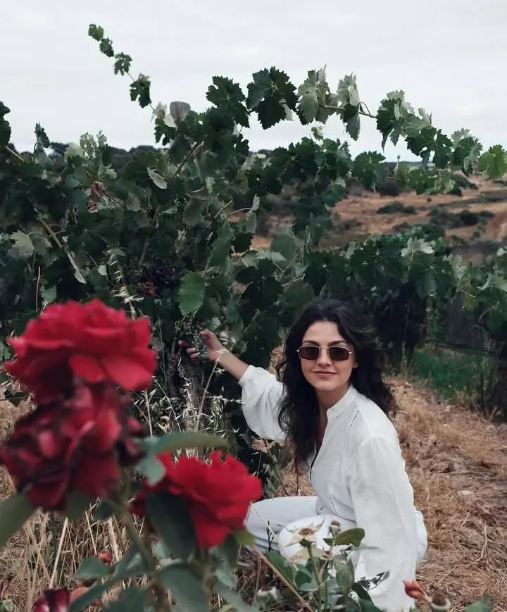 saiba-quem-e-vitoria-bohn,-nova-namorado-de-caio-castro