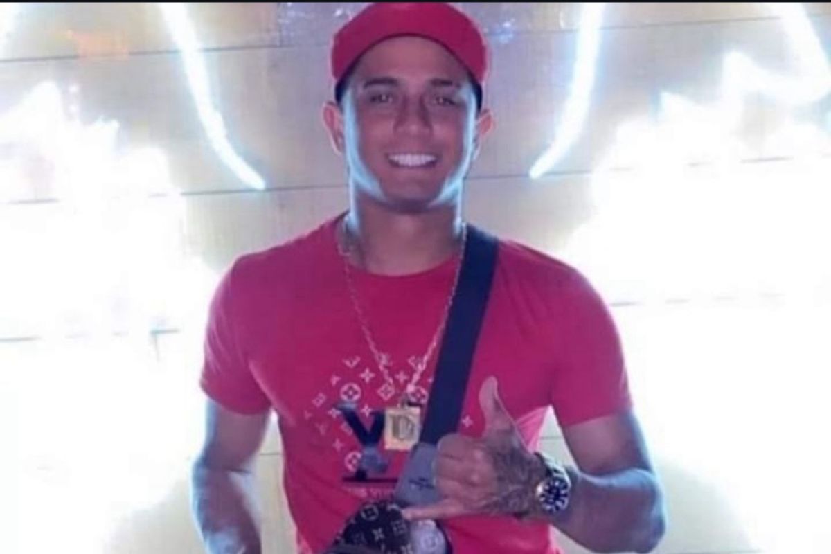 guaruja:-mpsp-livra-pms-apos-morte-de-homem-filmado-com-maos-ao-alto