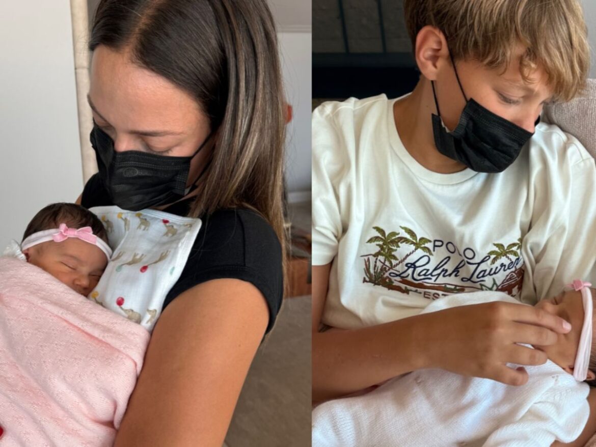 bruna-biancardi-prestigia-neymar-em-jogo-do-santos-11-dias-apos-nascimento-de-mel