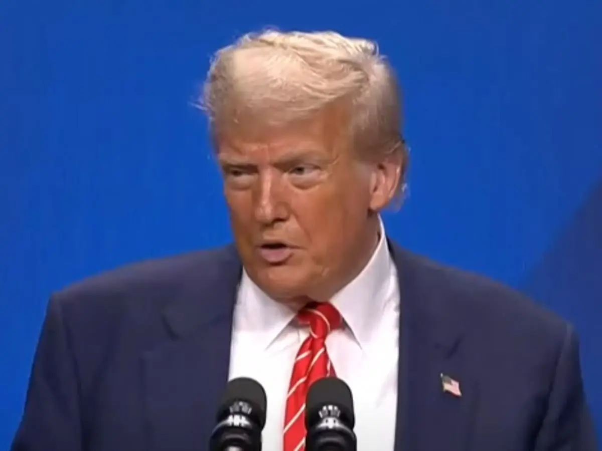 Trump é diagnosticado com insuficiência venosa crônica, diz Casa Branca