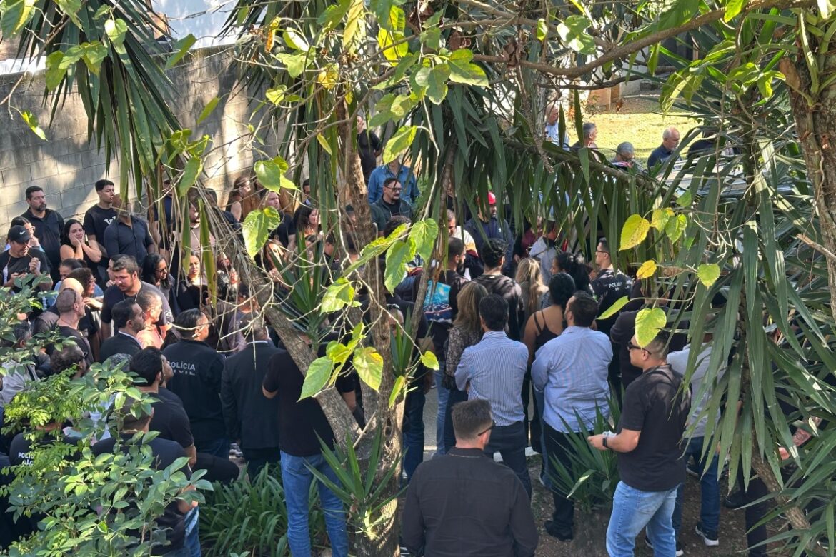 ausencia-de-pm-em-funeral-de-policial-expoe-racha-entre-policias-de-sp