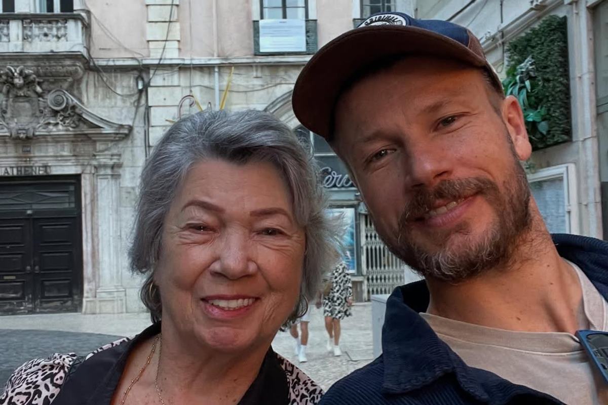 rodrigo-hilbert-se-despede-da-mae-com-homenagem-emocionante;-veja