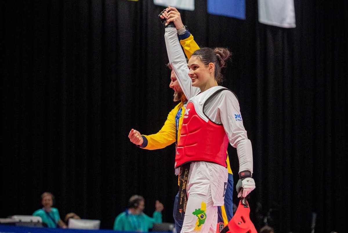 maria-clara-pacheco-e-campea-de-taekwondo-no-mundial-universitario