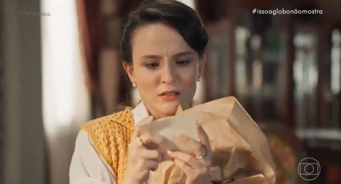 Larissa Manoela garante não saber qual é o segredo de Estela em “Êta Mundo Melhor!”