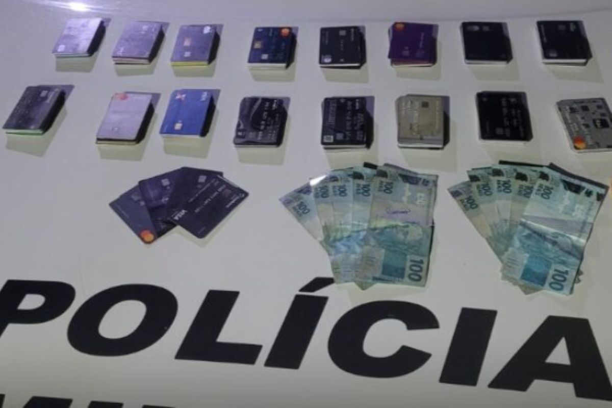 show-do-natiruts:-pm-prende-camelo-com-164-cartoes-perto-do-allianz