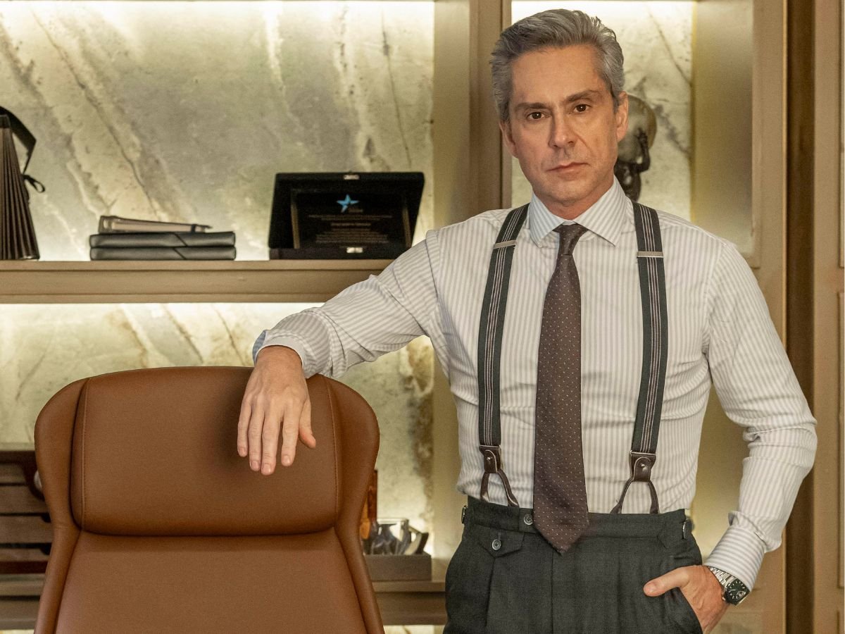 alexandre-nero-resgata-cena-de-“vale-tudo”-e-tenta-reproduzir-trava-lingua-de-solange