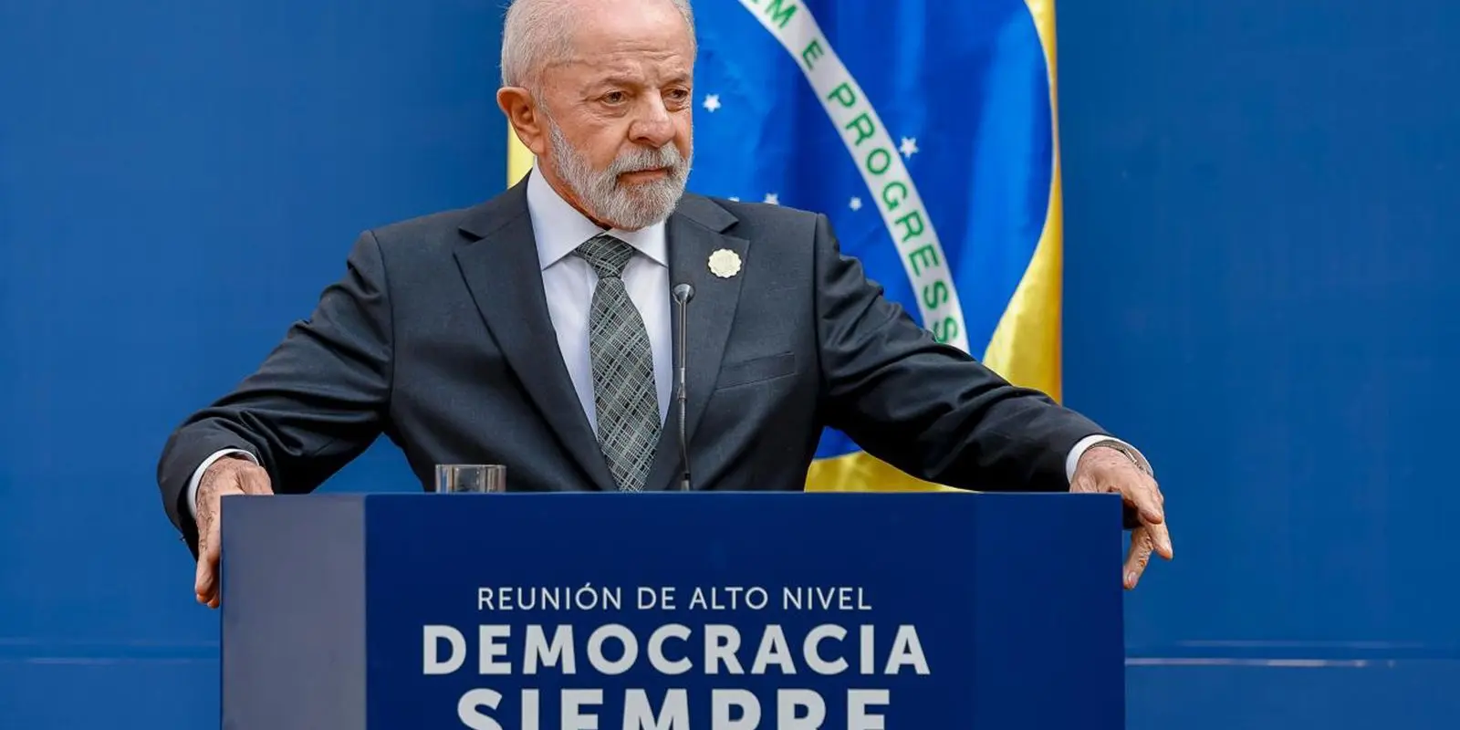 Democracia corre risco como no período nazista, diz Lula