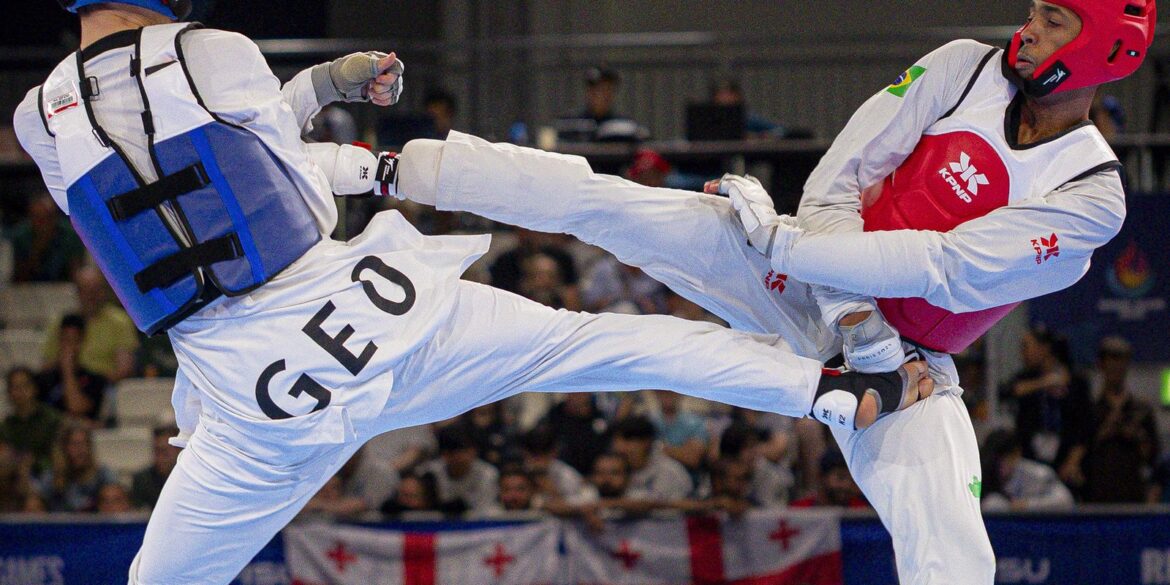 jogos-mundiais-universitarios:-brasil-e-prata,-o-4o-podio-no-taekwondo